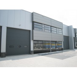 Te koop bedrijfspand Heliumstraat  270 met inrichting. Te koop bedrijfspand Heliumstraat  270 met inrichting.