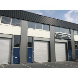 Bedrijfspand Briljantstraat  met inrichting. Bedrijfspand Briljantstraat  met inrichting.