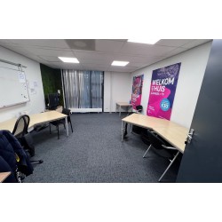 Kantoorruimte  Industrieweg 12 met optie voor opslagbox Kantoorruimte  Industrieweg 12 met optie voor opslagbox